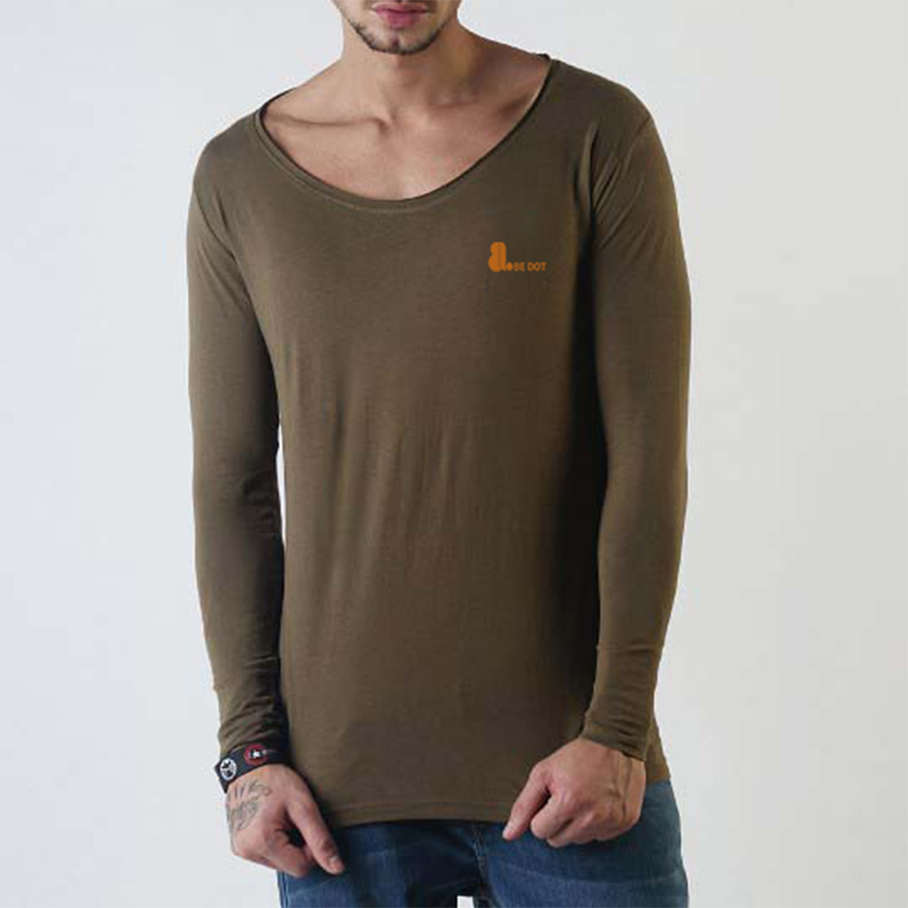Men Scoop Neck Long Sleeve Tee