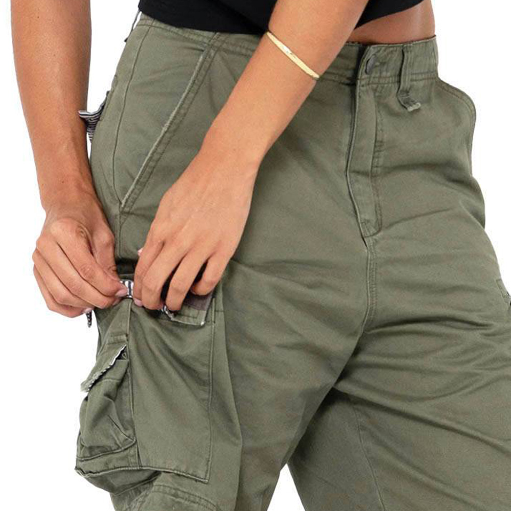 Women Cargo Short - Image 4