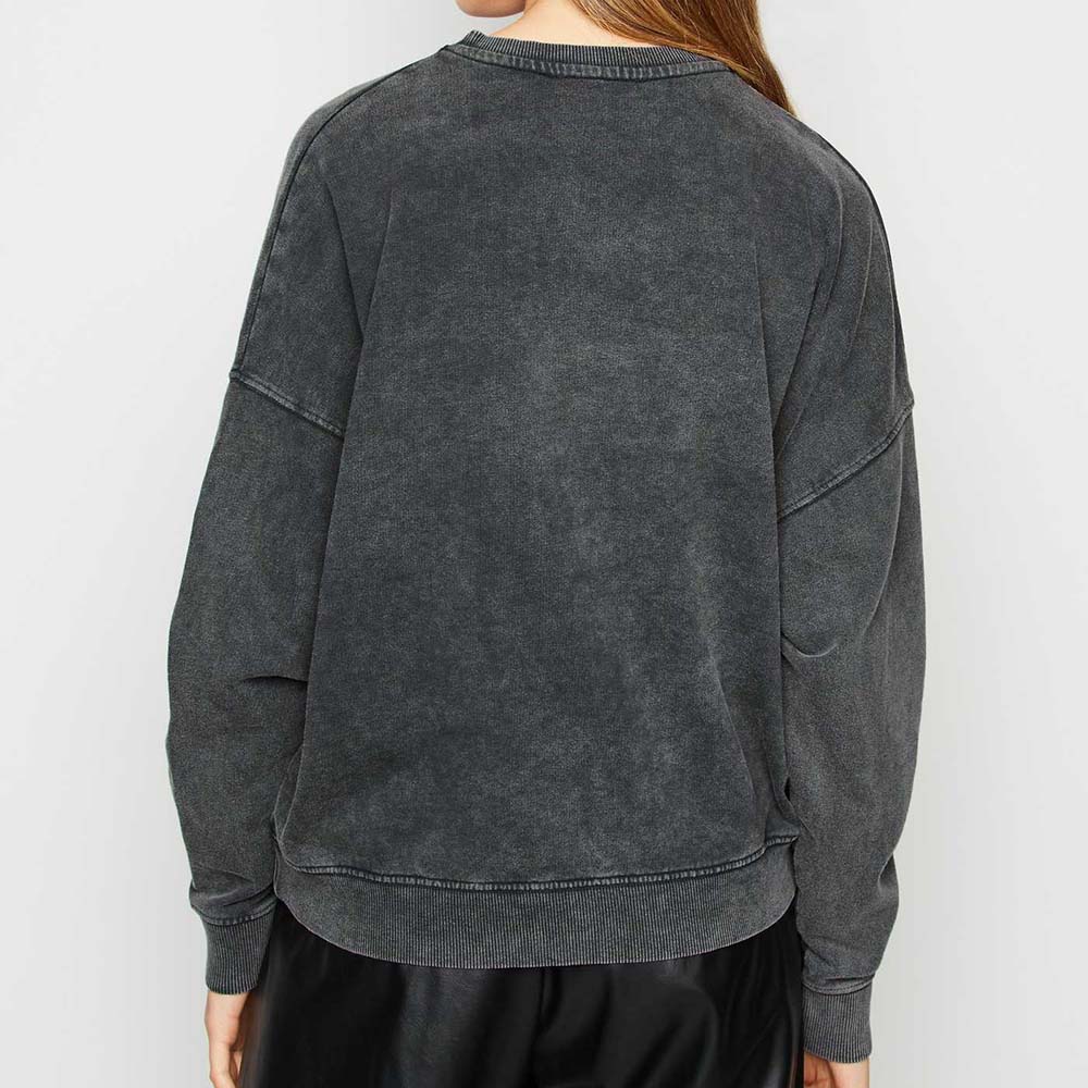 Women Acid Wash Sweatshirt - Image 4