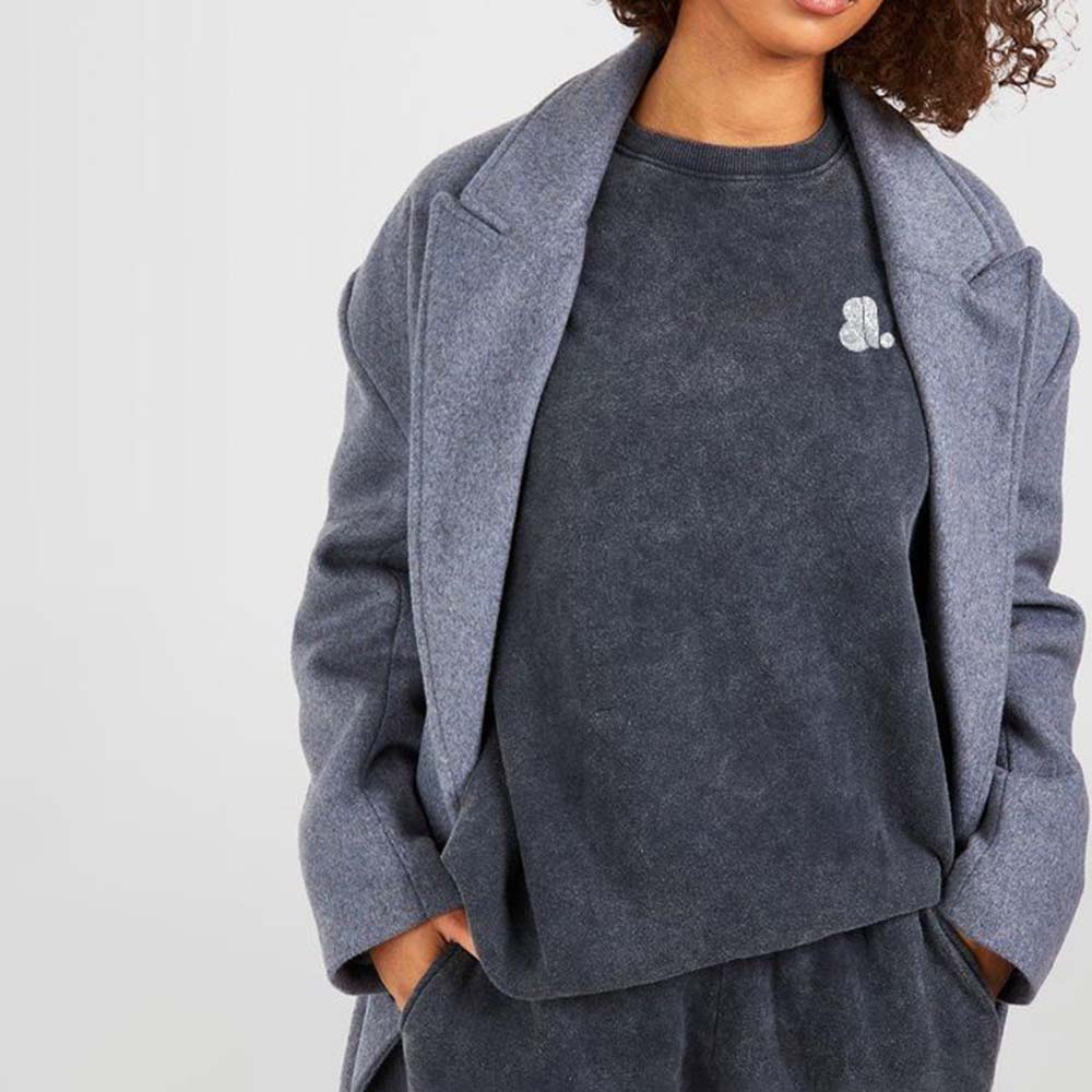 Women Acid Wash Sweatshirt - Image 3