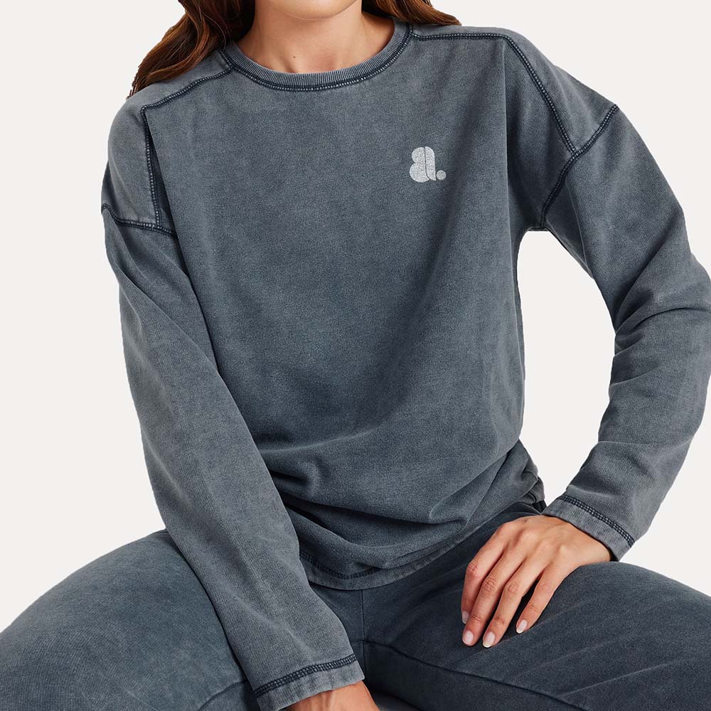 Women Acid Wash Sweatshirt - Image 5