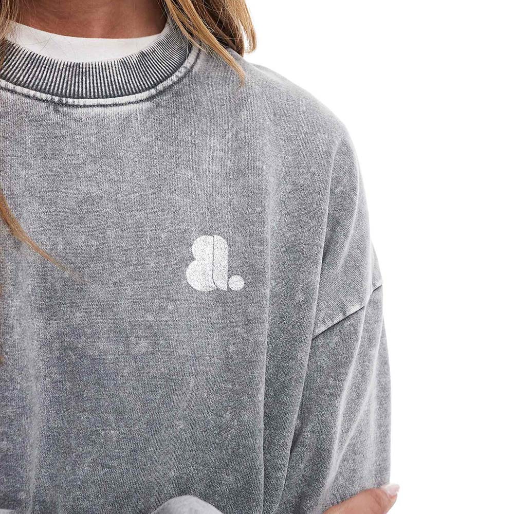 Women Acid Wash Sweatshirt - Image 5