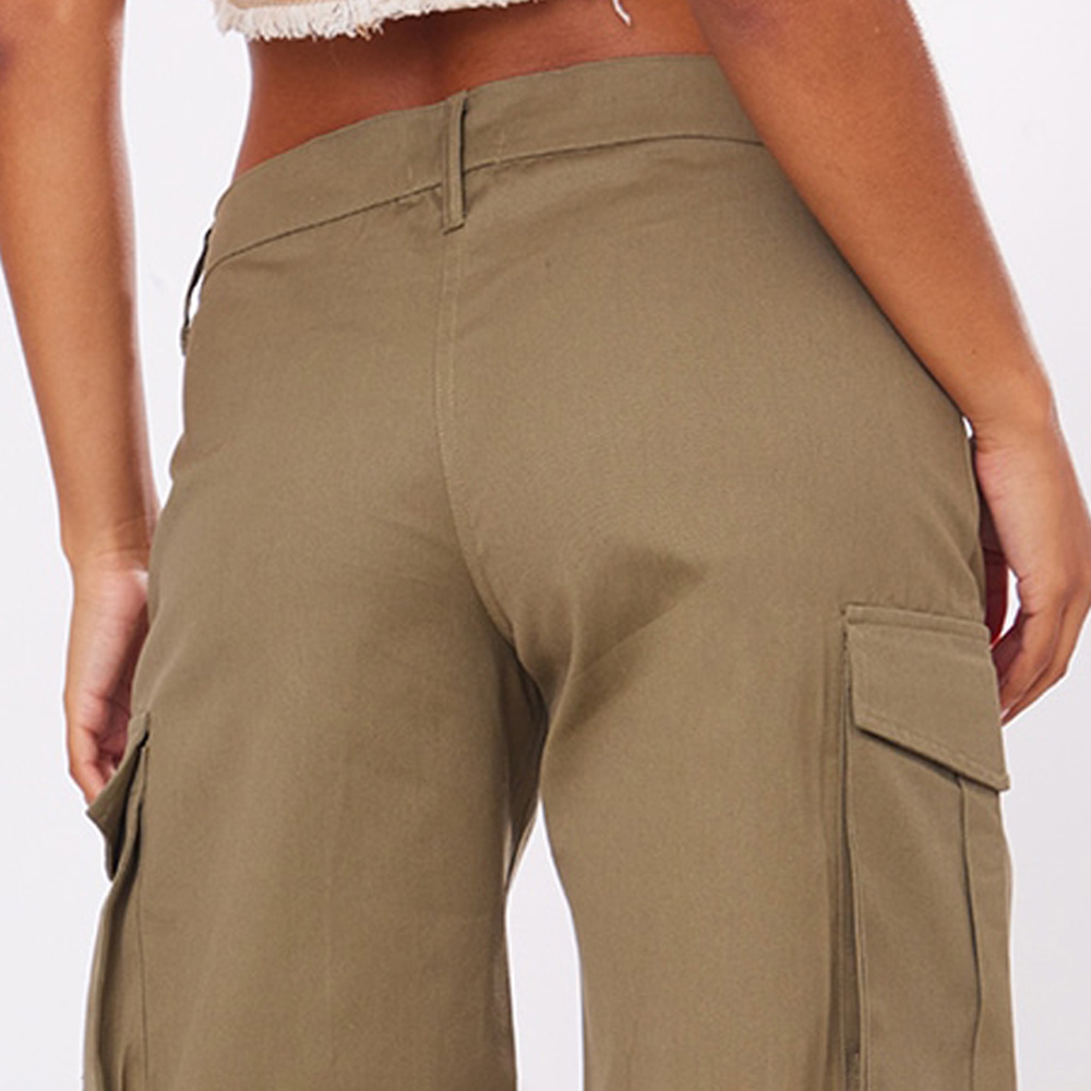Women Cargo Short - Image 4