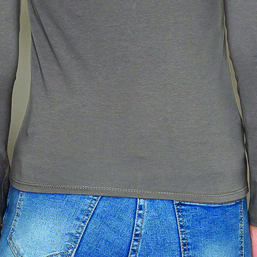 Women Long Sleeve V-Neck T-Shirts - Image 4