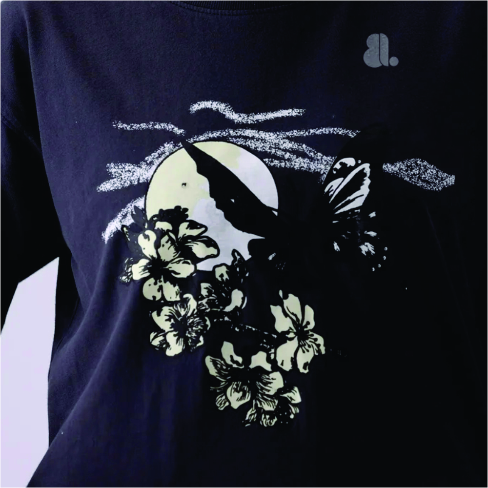 Women Long Sleeve Graphic T-Shirts - Image 4