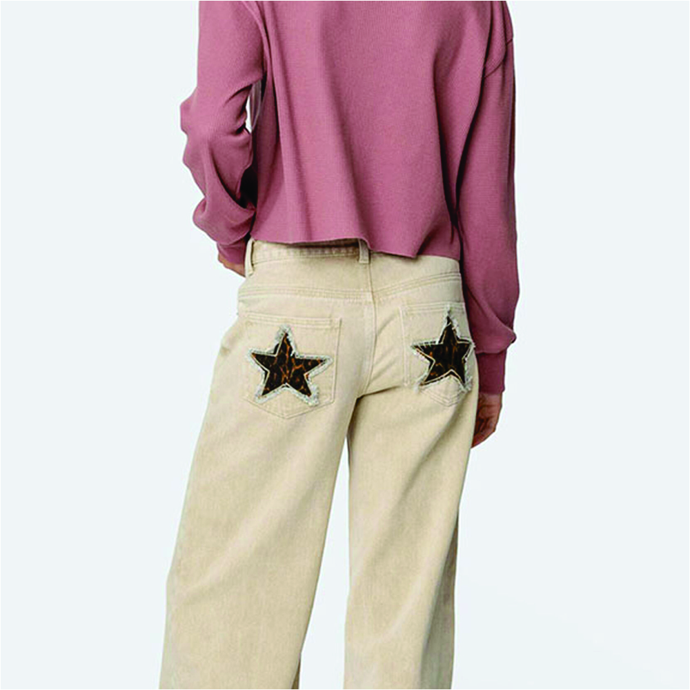 Women Long Sleeve Graphic T-Shirts - Image 5