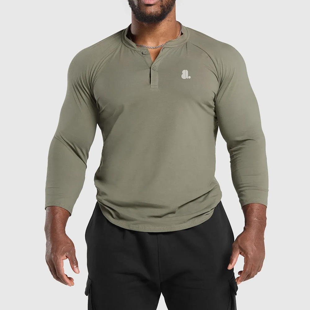 Men Muscle Fit Long Sleeve Tee