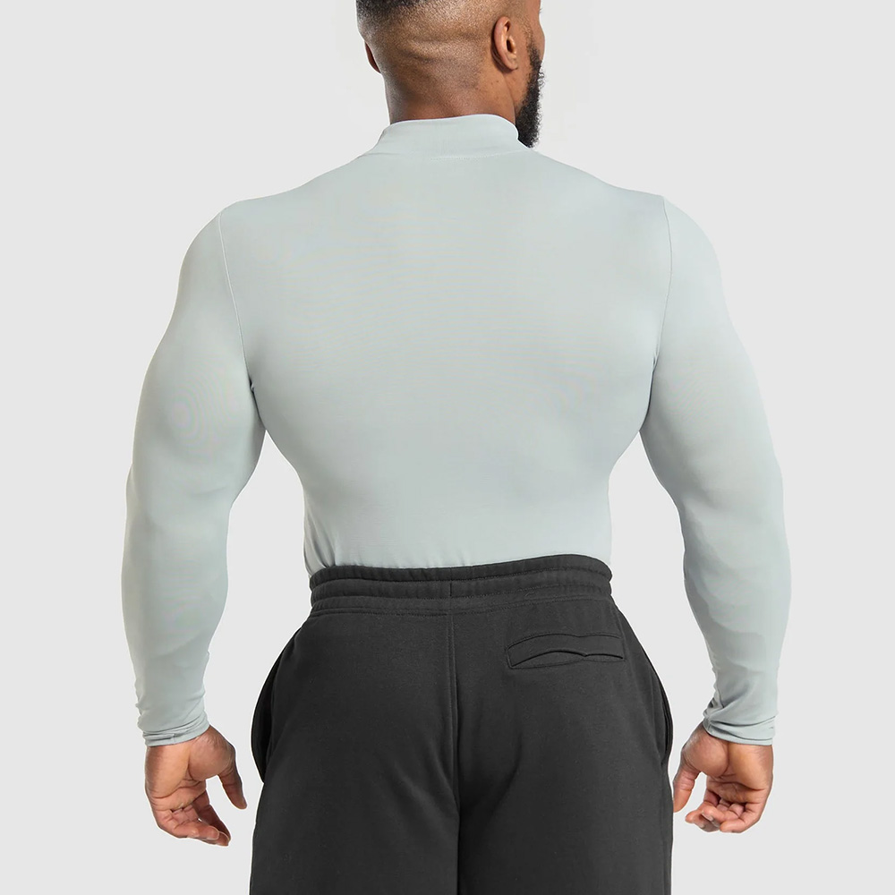 Men Muscle Fit Long Sleeve Tee