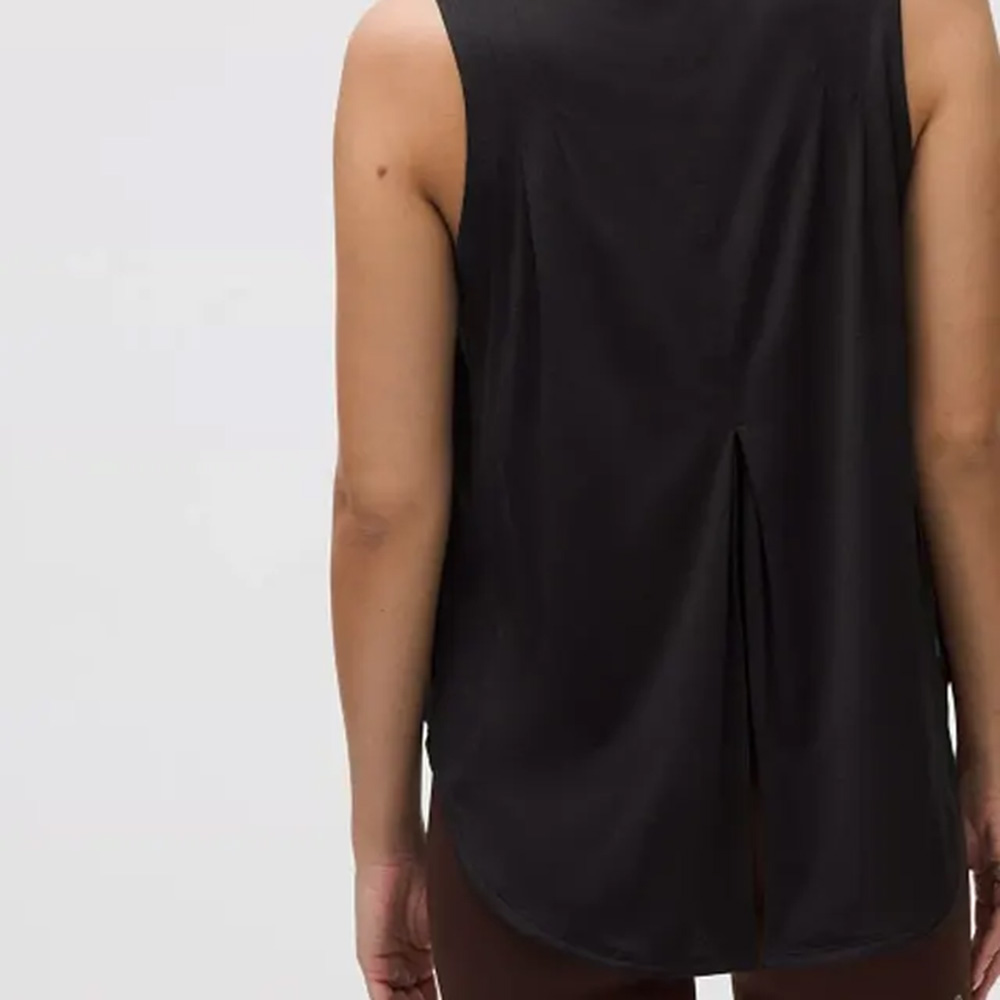 Women Muscle Tank Top - Image 4