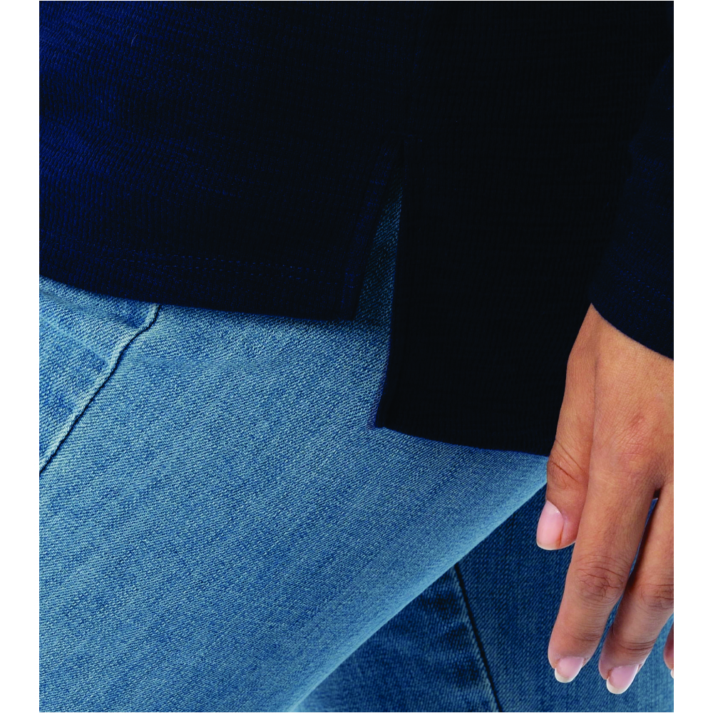 Women Long Sleeve Graphic T-Shirts - Image 6