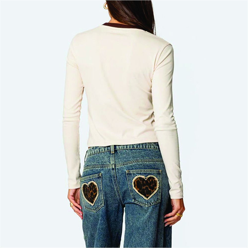 Women Long Sleeve Graphic T-Shirts - Image 3